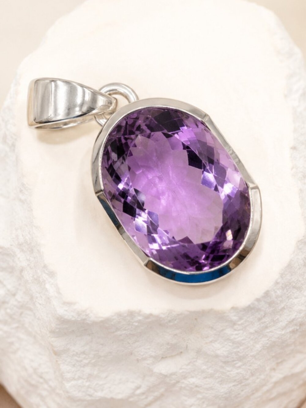 Natural Amethyst Solitaire Pendant